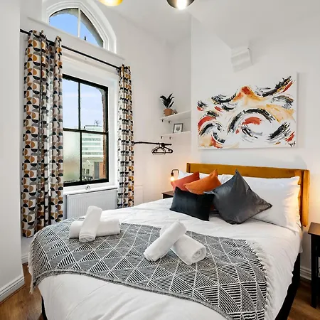 The Hallmark Flat *